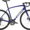 Trek Domane AL 2 Disc 2023 2 Trek Domane AL 2 Disc 2023 -Castelli Winkel domaneal2disc 23 33083 b primary