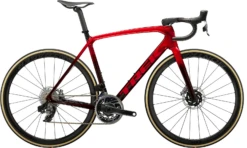 Trek Emonda SLR 9 Etap 2023 -Castelli Winkel emonda slr9 rood 2