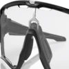 Oakley Jawbreaker Photochromic Fietsbril 2 Oakley Jawbreaker Photochromic Fietsbril -Castelli Winkel oakley jawbreaker photochromic fietsbril zwart clear to black iridium photochromic
