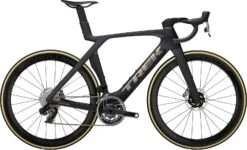 Trek Madone SLR 9 Gen 7 ETap 2023 -Castelli Winkel trek madone slr 9 etap zwart 1